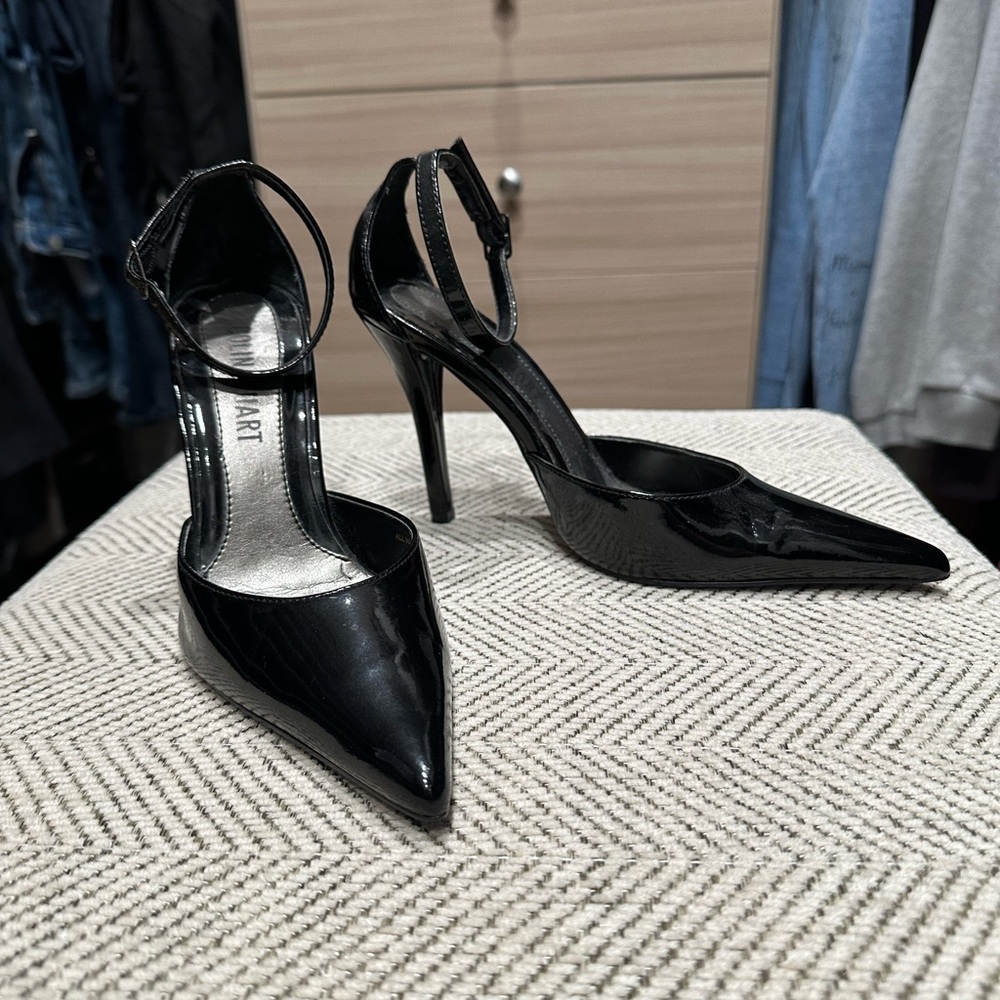 Elegant Black Stiletto Heels